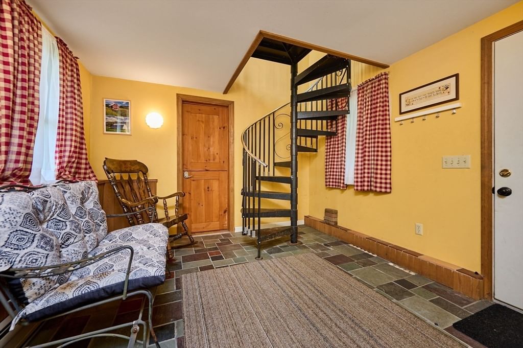 21 Old Bernardston Rd Northfield — Photo 30 of 42