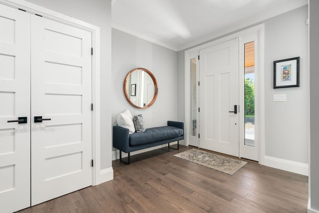 1058 Beacon Street #2 Newton — Photo 3 of 40