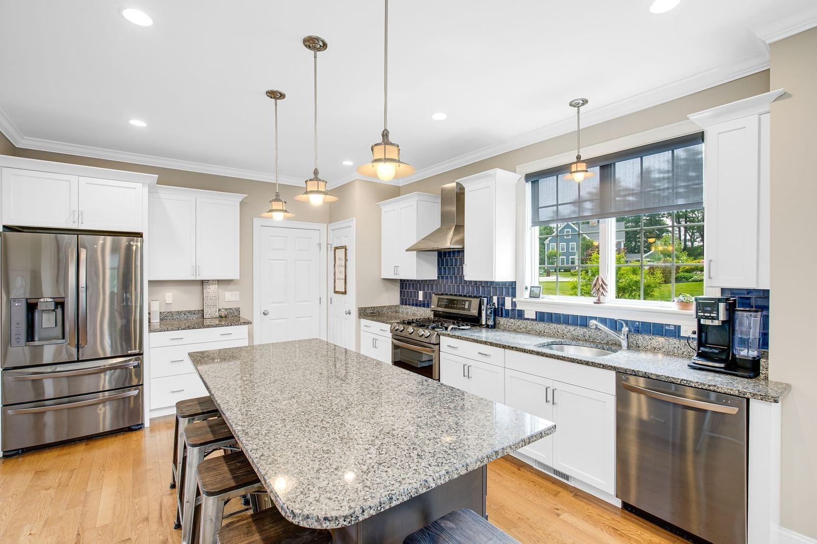 5 Point Shore Drive Amesbury — Photo 5 of 42