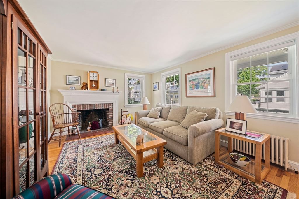 272 Belmont St Quincy — Photo 9 of 39