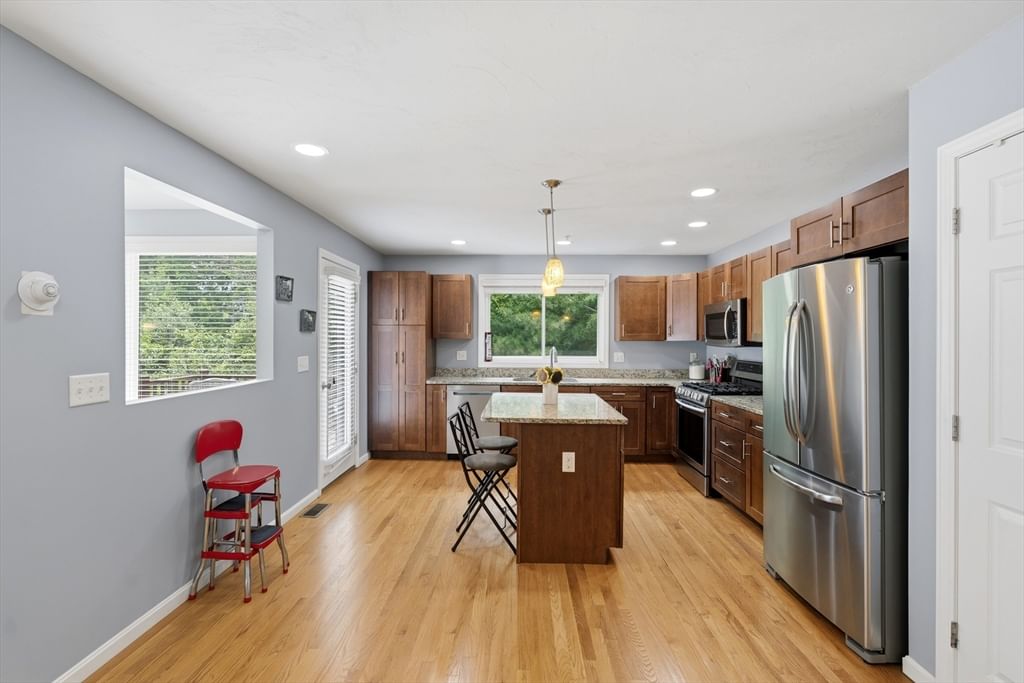 23 Governors Way #D Milford — Photo 15 of 37