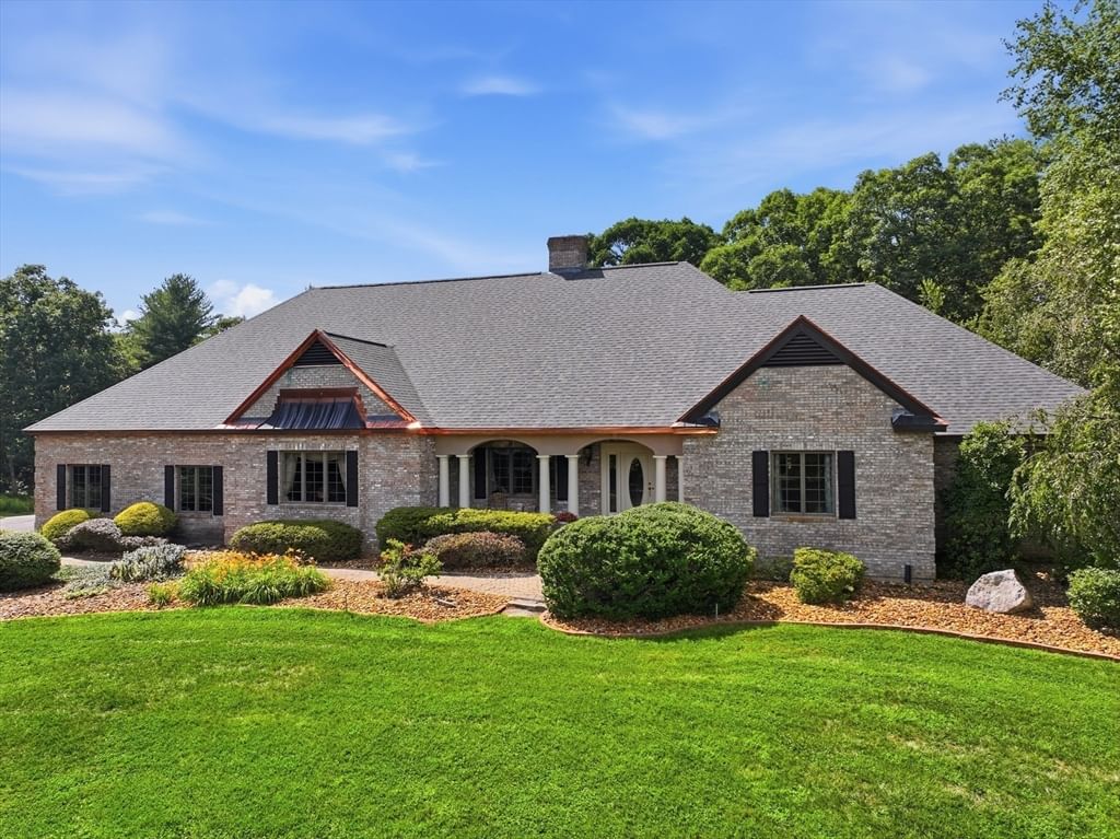 Property at 317 Linden St, Boylston, MA 01505