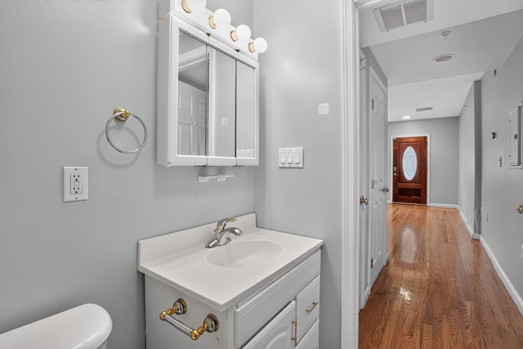 30 Cameron Street ##7 Brookline — Photo 9 of 23