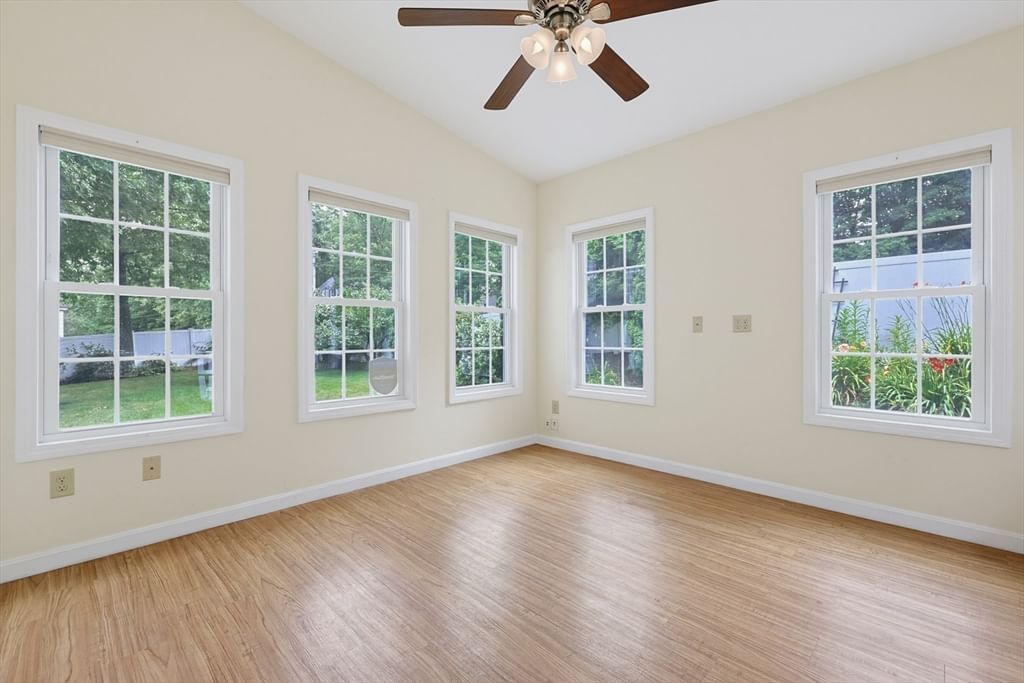 29 Brookside Avenue Webster — Photo 16 of 42