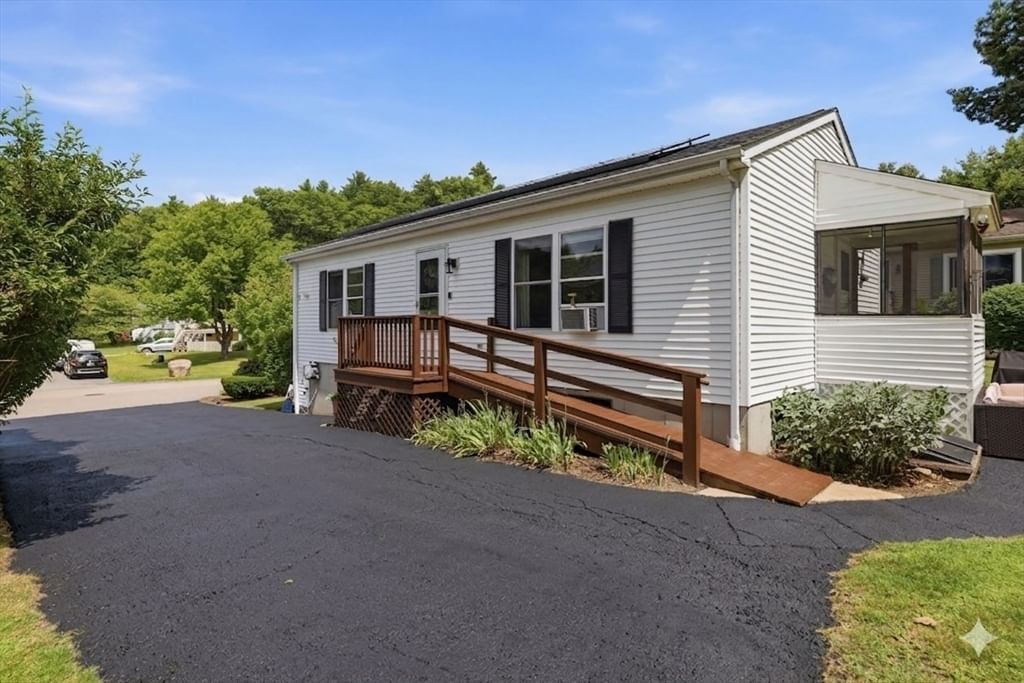 Property at 92 Eagle Dr #92, Douglas, MA 01516