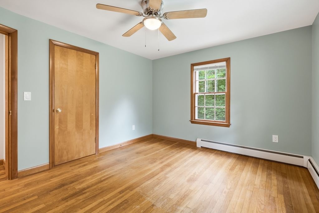 292 Anawan St Rehoboth — Photo 19 of 31