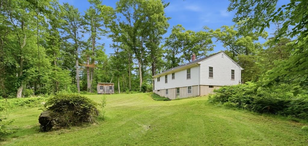 292 Anawan St Rehoboth — Photo 29 of 31