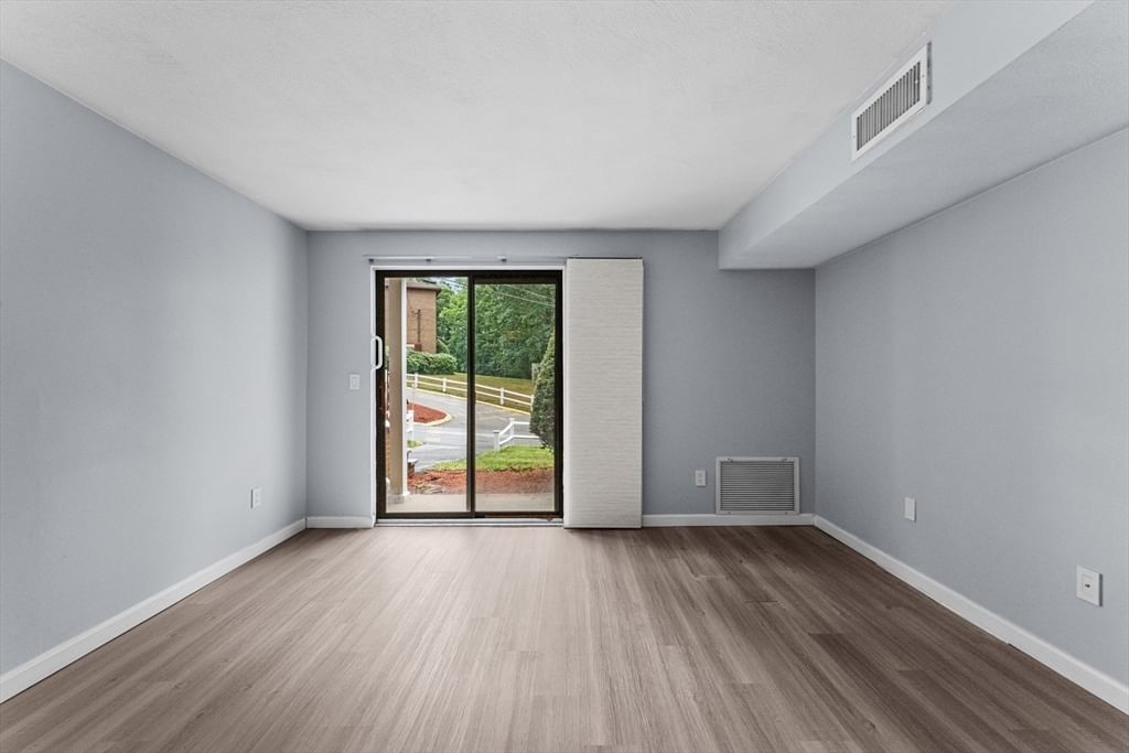 100 Cass Ave #A6 Dracut — Photo 12 of 25