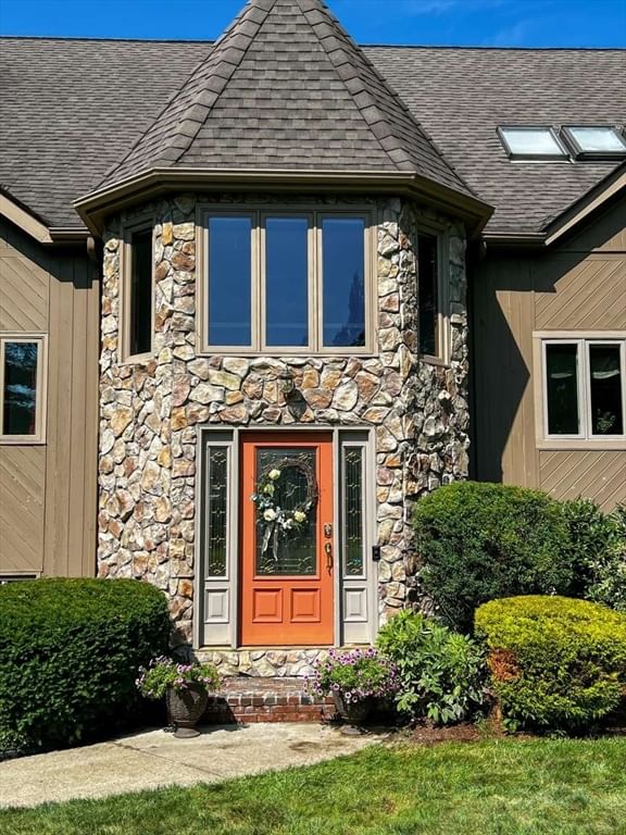 26 Liberty Hill Drive Blackstone — Photo 2 of 20