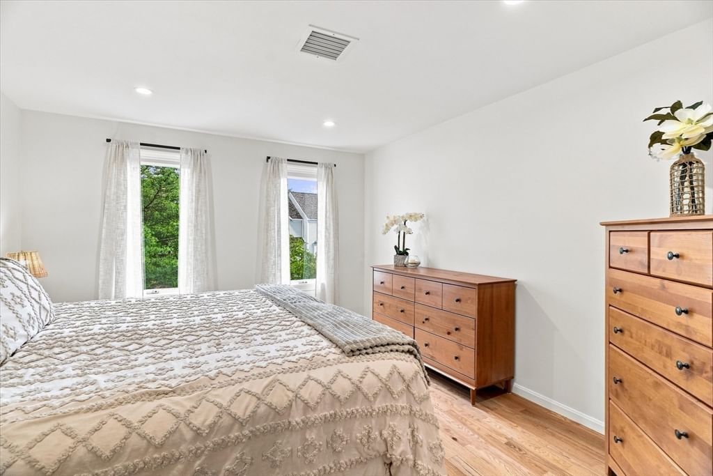 37 Constitution Ln #39 Danvers — Photo 24 of 42