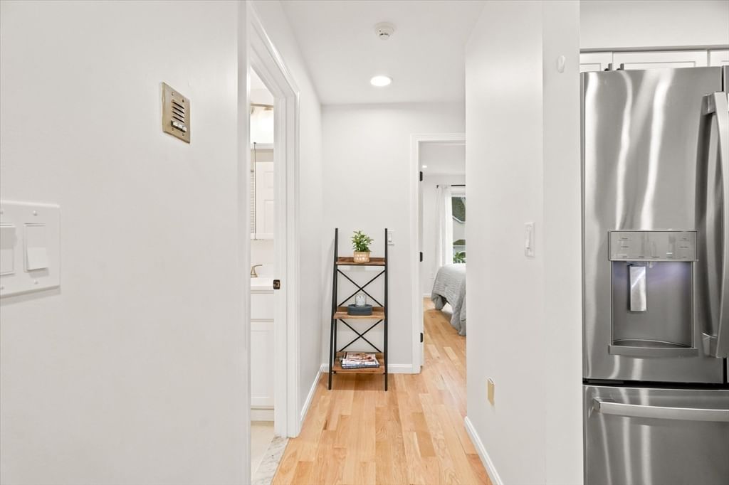 37 Constitution Ln #39 Danvers — Photo 27 of 42