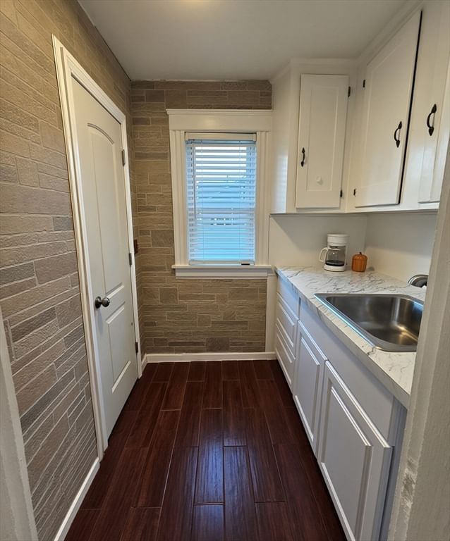 15 Dinsmore Street Lowell — Photo 10 of 23