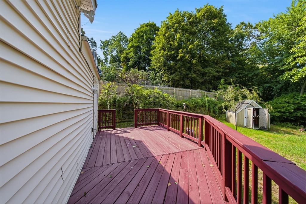 8 Hawkins St Worcester — Photo 16 of 18