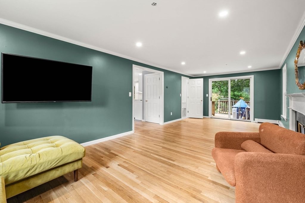 93 Kendrick Rd Wakefield — Photo 16 of 42