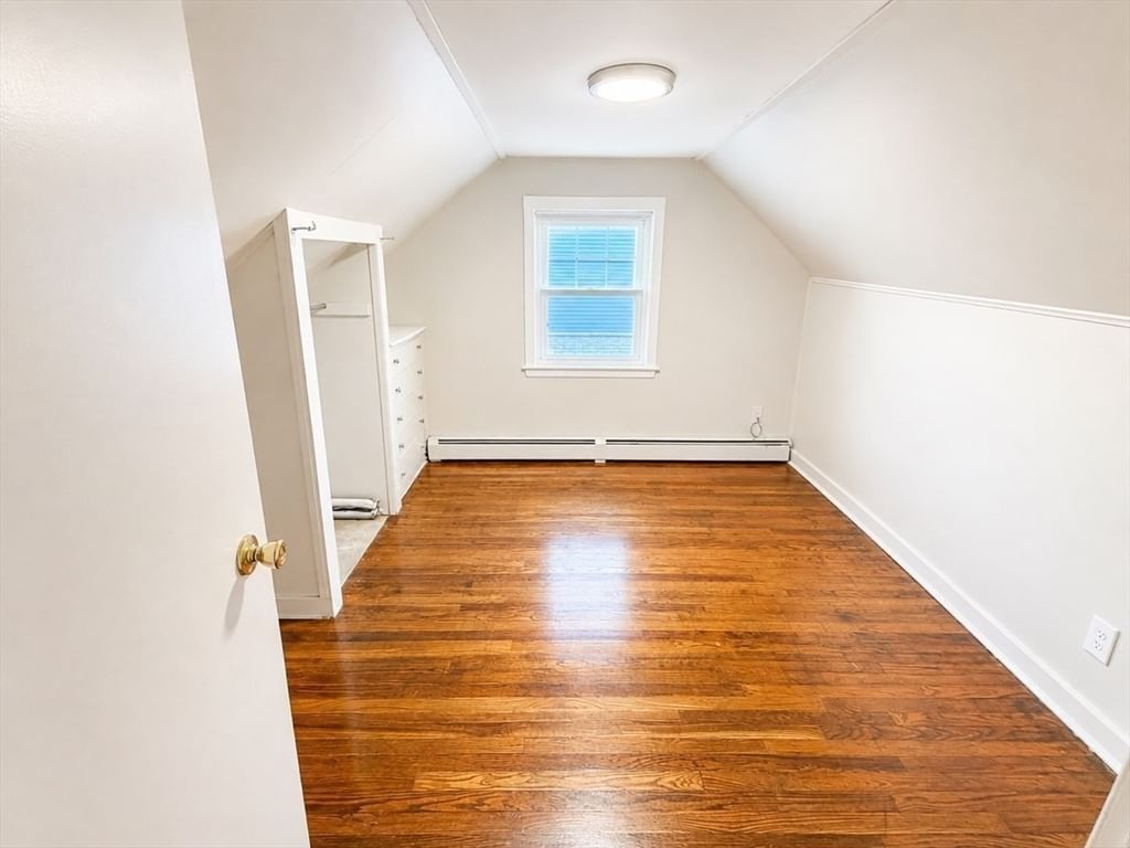63 Prairie Ave Swansea — Photo 15 of 19