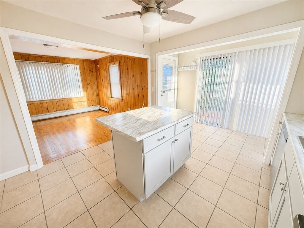63 Prairie Ave Swansea — Photo 9 of 19