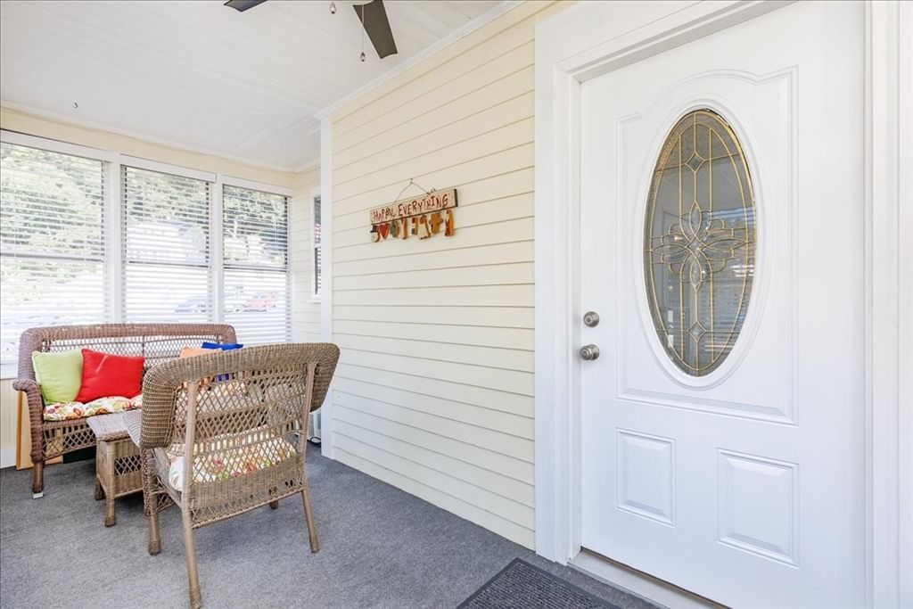 20 Beach St. Malden — Photo 4 of 42