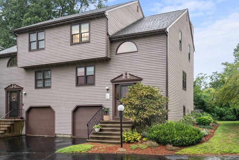 6 Deerfield Court Unit 6