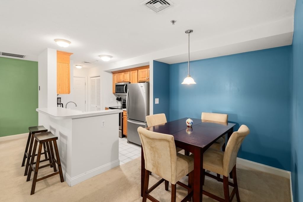 717 Washington St #F Canton — Photo 6 of 27