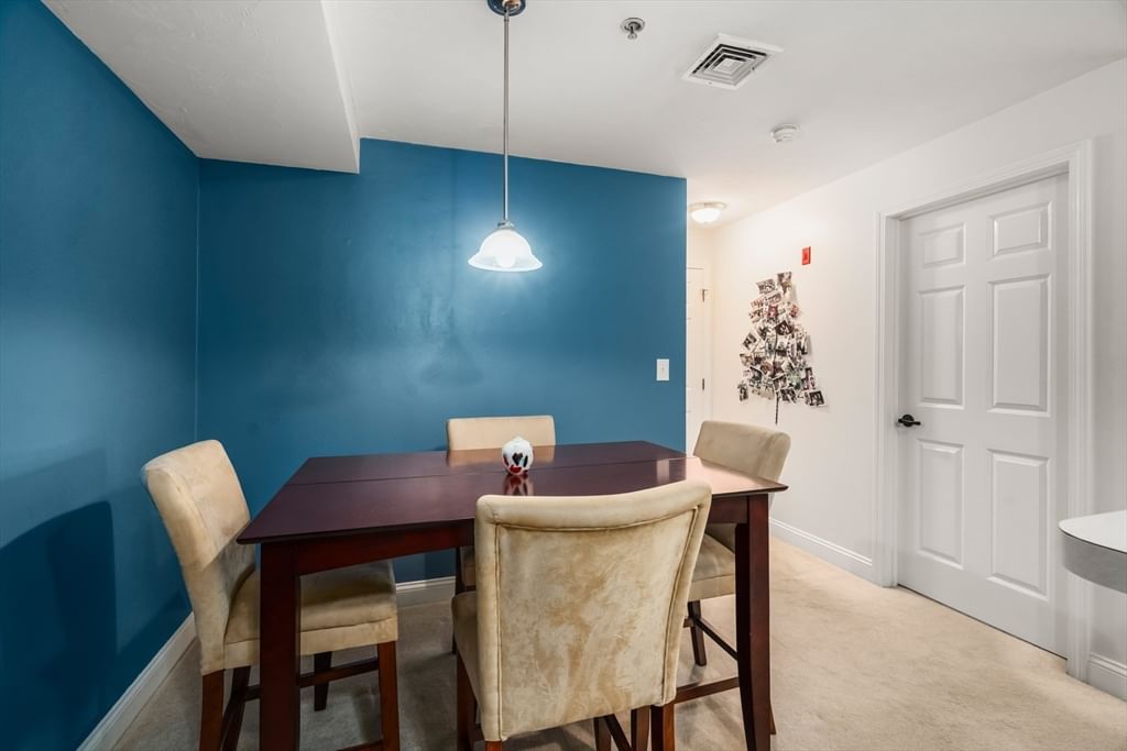 717 Washington St #F Canton — Photo 7 of 27