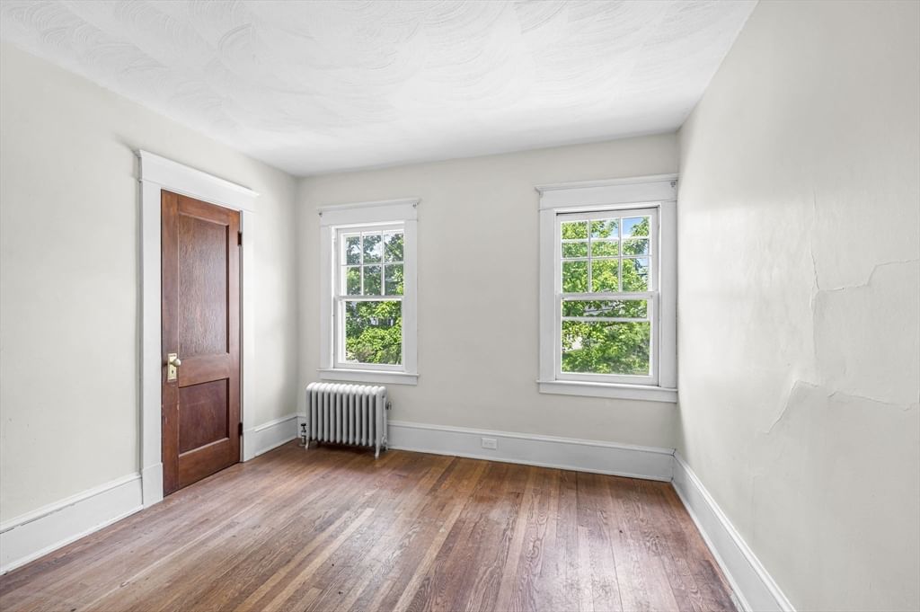 32 Marsden St Springfield — Photo 19 of 41
