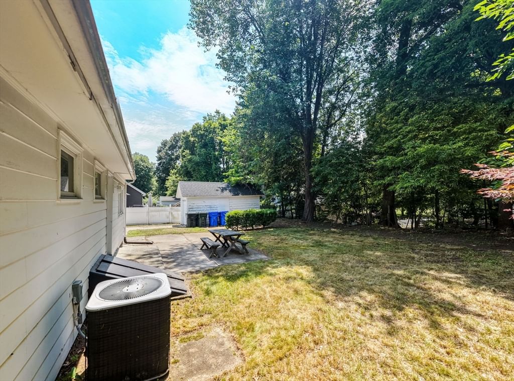 32 Marsden St Springfield — Photo 39 of 41