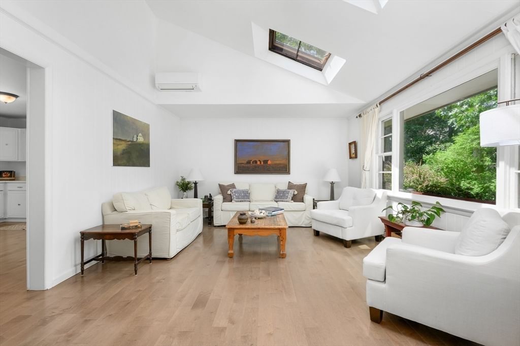 215 Cove View Rd Wellfleet — Photo 5 of 42