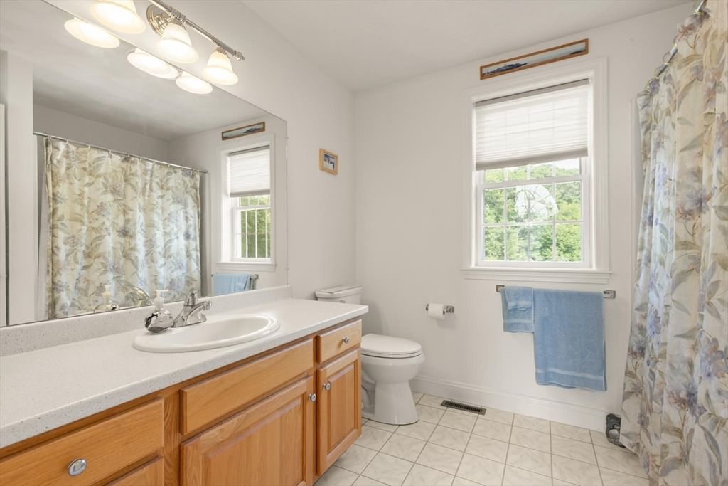 29 Hadley Road Pepperell — Photo 26 of 39