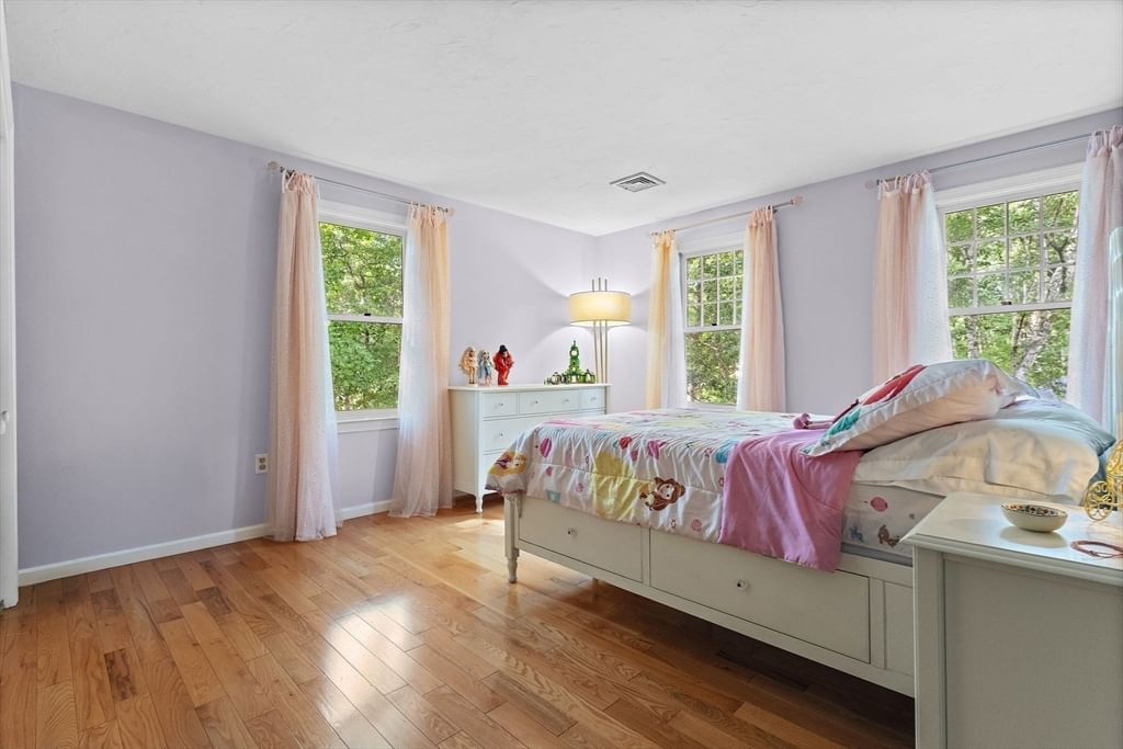21 Foxwood Cove Holliston — Photo 28 of 42