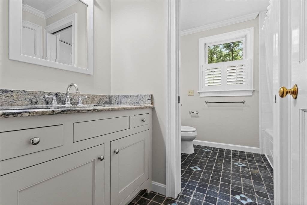 21 Foxwood Cove Holliston — Photo 31 of 42