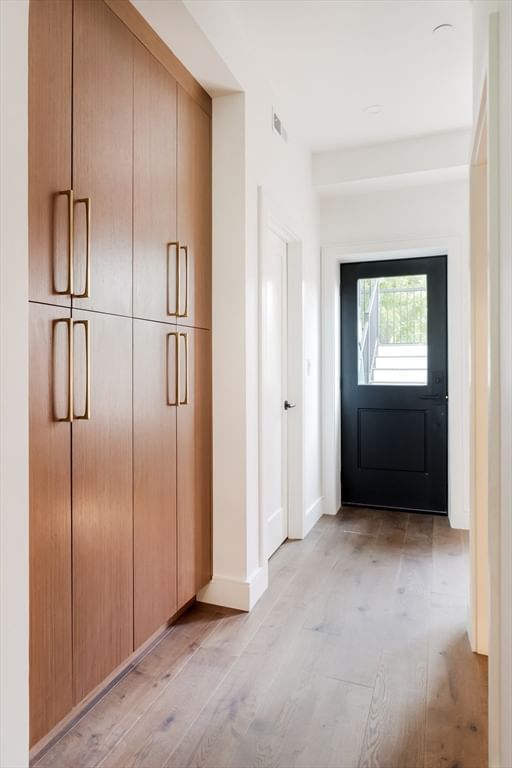 79 Park St #1 Brookline — Photo 14 of 39