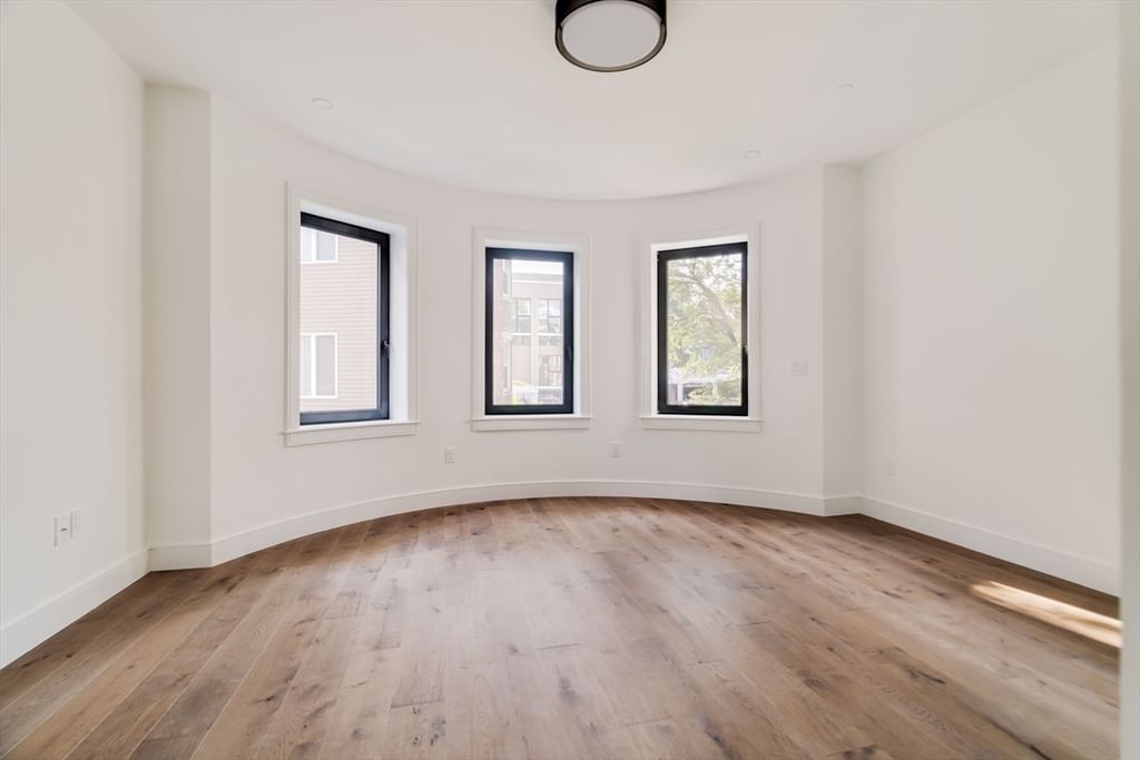 79 Park St #1 Brookline — Photo 34 of 39