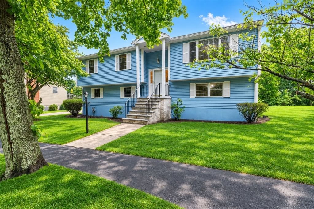 Property at 27 Mooney Road, Salem, MA 01970