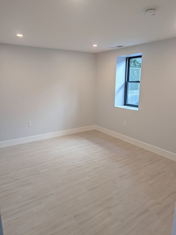 90 Windsor Road #1 Medford — Photo 20 of 22