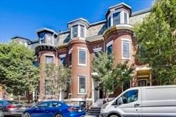 35 Delle Ave Boston — Photo 2 of 28