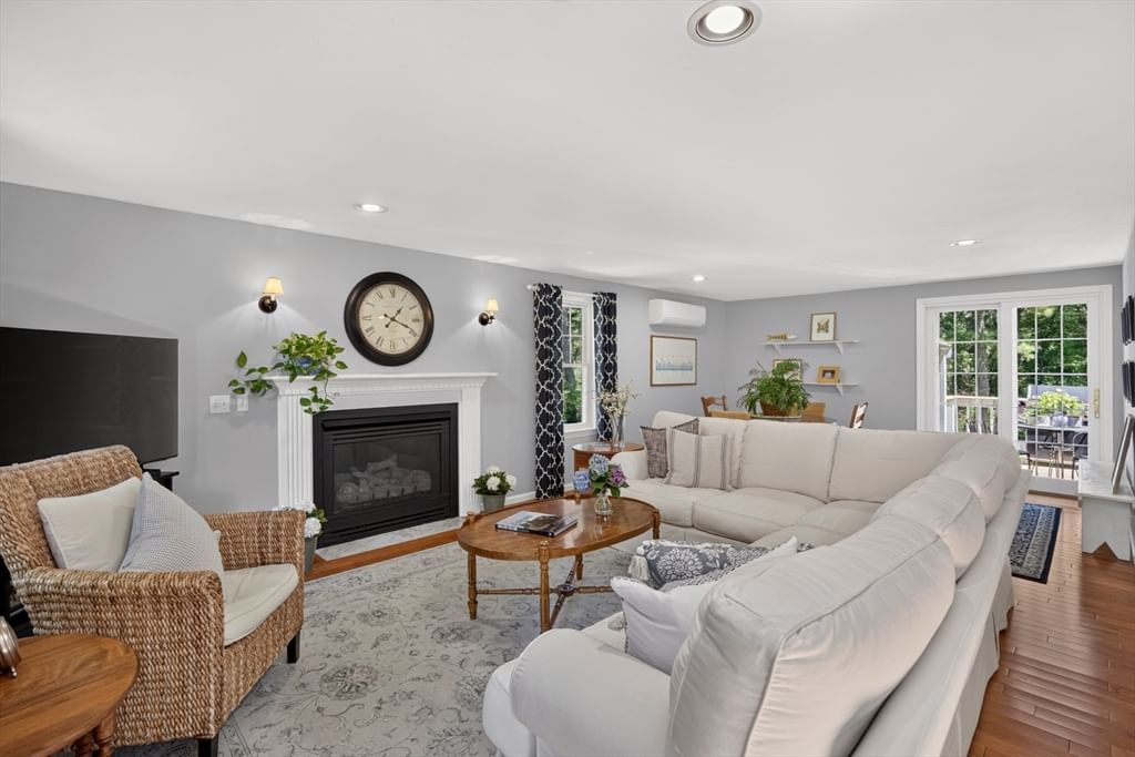 94 Percival Drive Barnstable — Photo 7 of 42