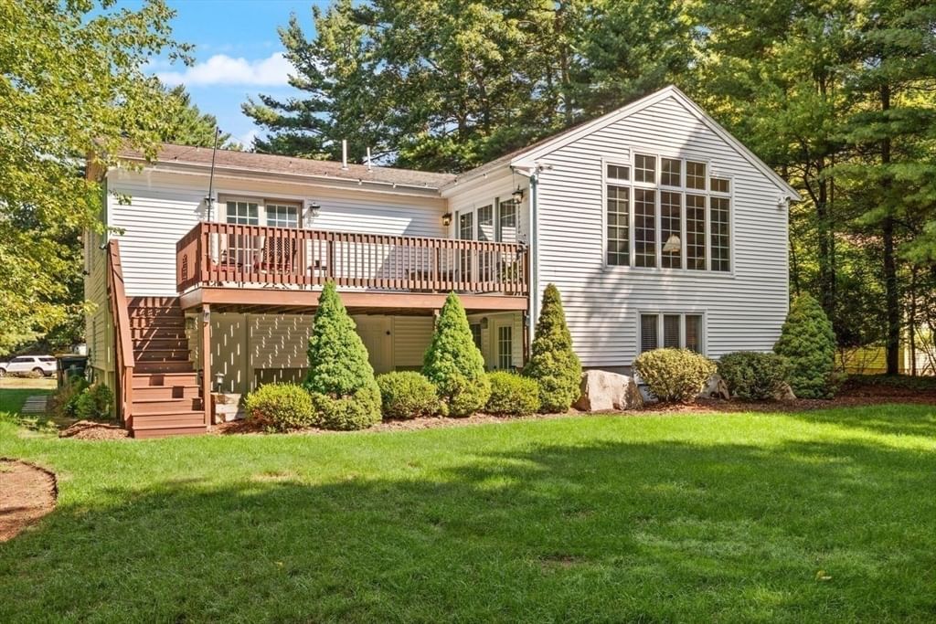 234 Hampton Rd Sharon — Photo 2 of 40