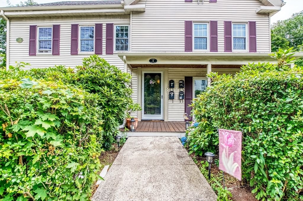 4 Spruce Street #4 Dedham — Photo 2 of 18