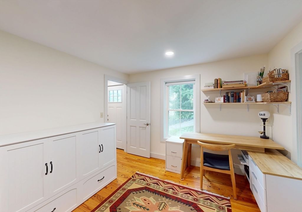 44 Green St Buckland — Photo 17 of 42