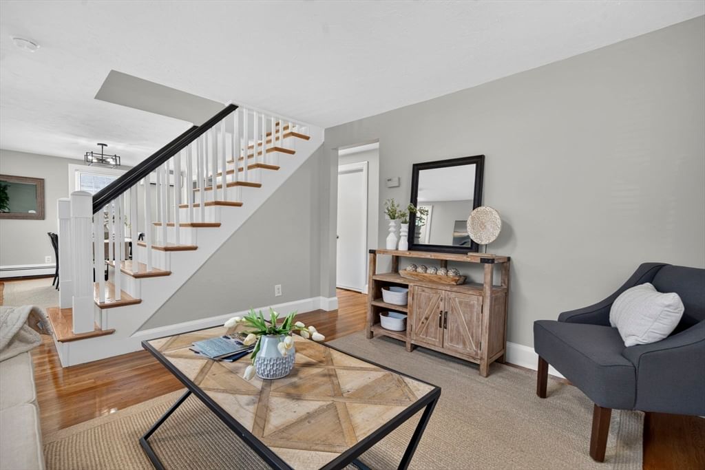 20 Vaughn Ct Stoughton — Photo 16 of 33