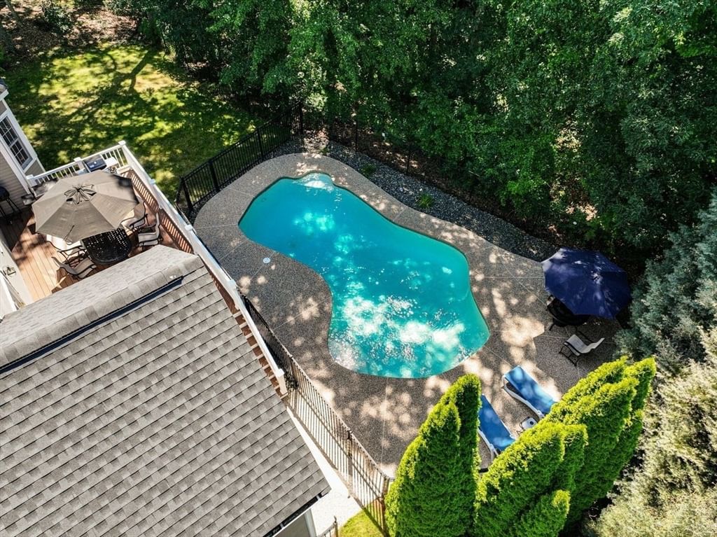 22 Thistle Road North Andover — Photo 36 of 40