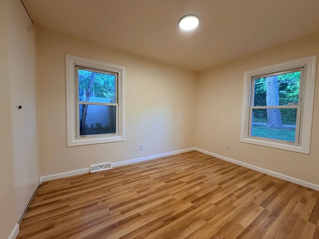 149 Precinct St Taunton — Photo 22 of 23