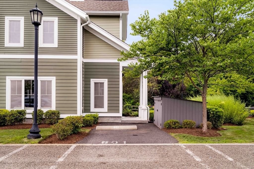 Property at 22 Blue Jay Cir #22, Boston, MA 02126