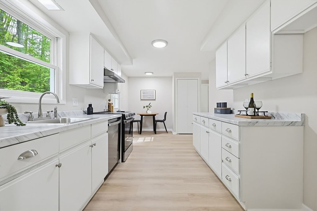 6 Bond Rd Charlton — Photo 10 of 35