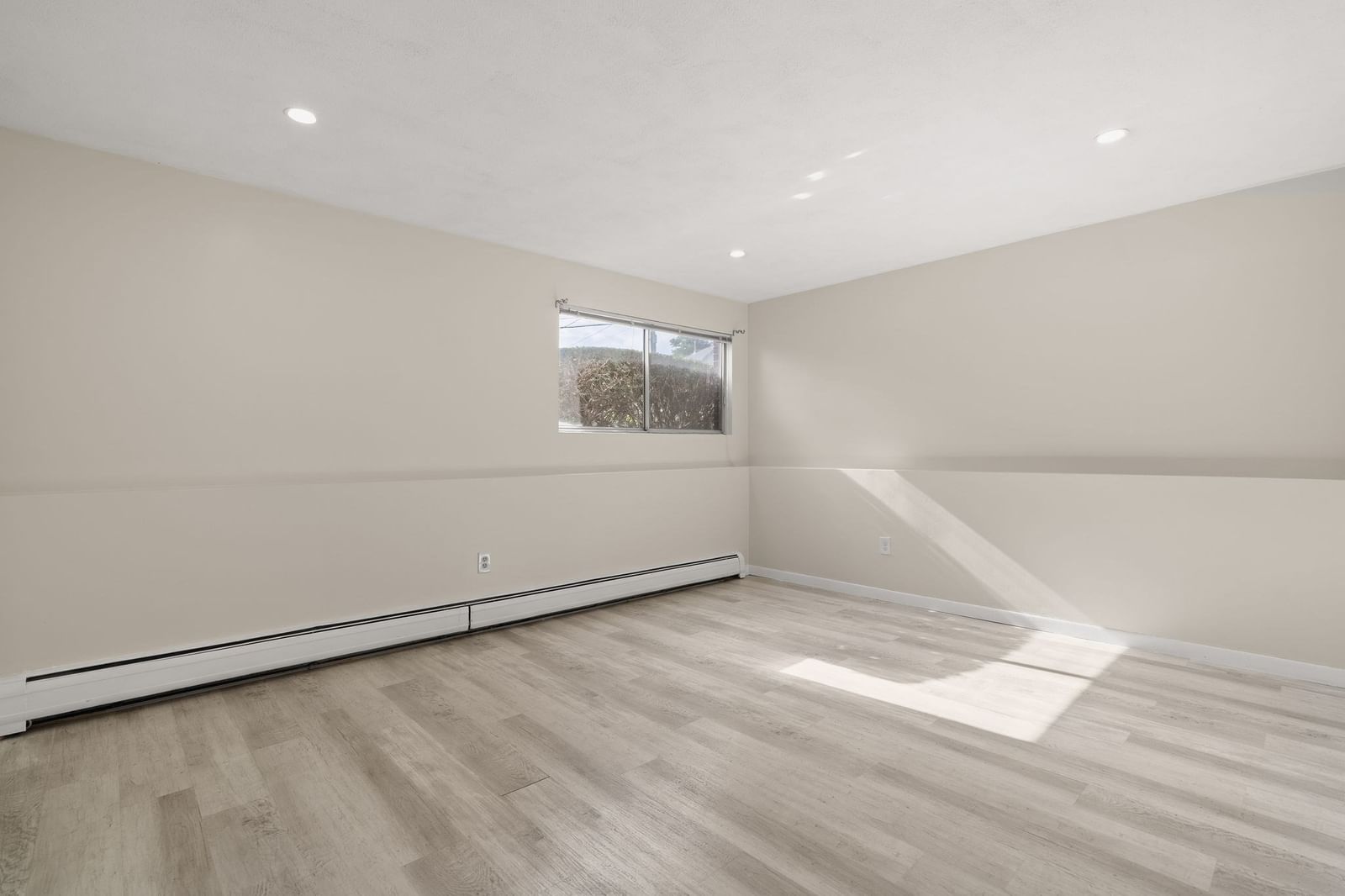 68 Summer Ave #1 Stoughton — Photo 17 of 23