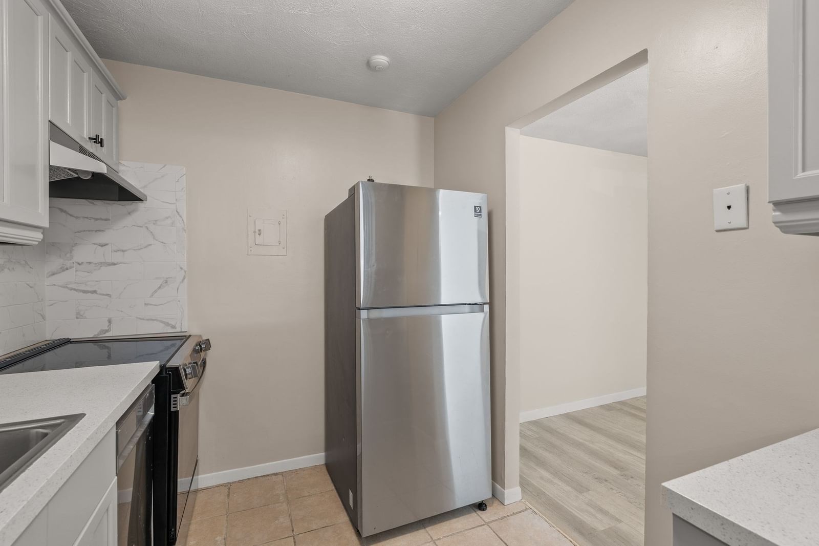 68 Summer Ave #1 Stoughton — Photo 7 of 23