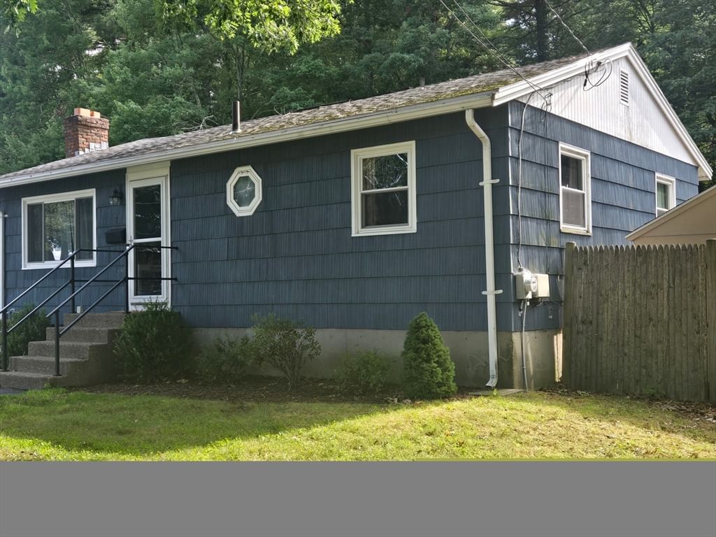 82 Brookside Rd, Rockland, MA 02370 photo 5