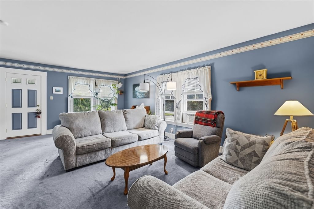 56 Hathaway Rd Dartmouth — Photo 2 of 35