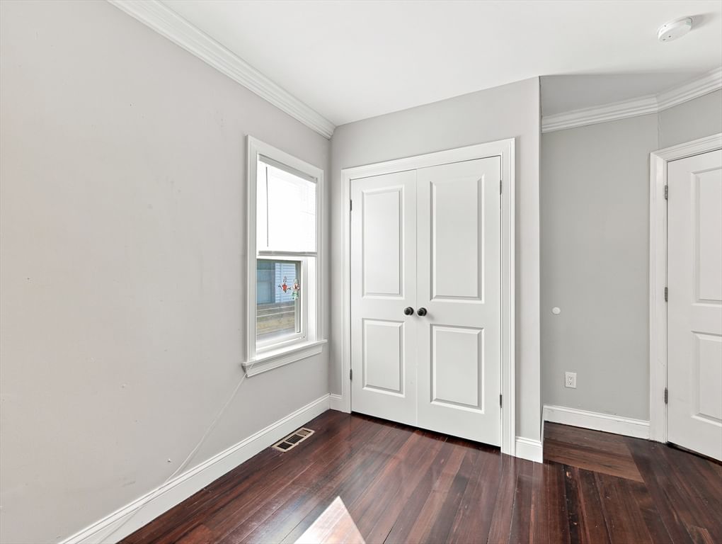 69-71 Swan Street Everett — Photo 12 of 38