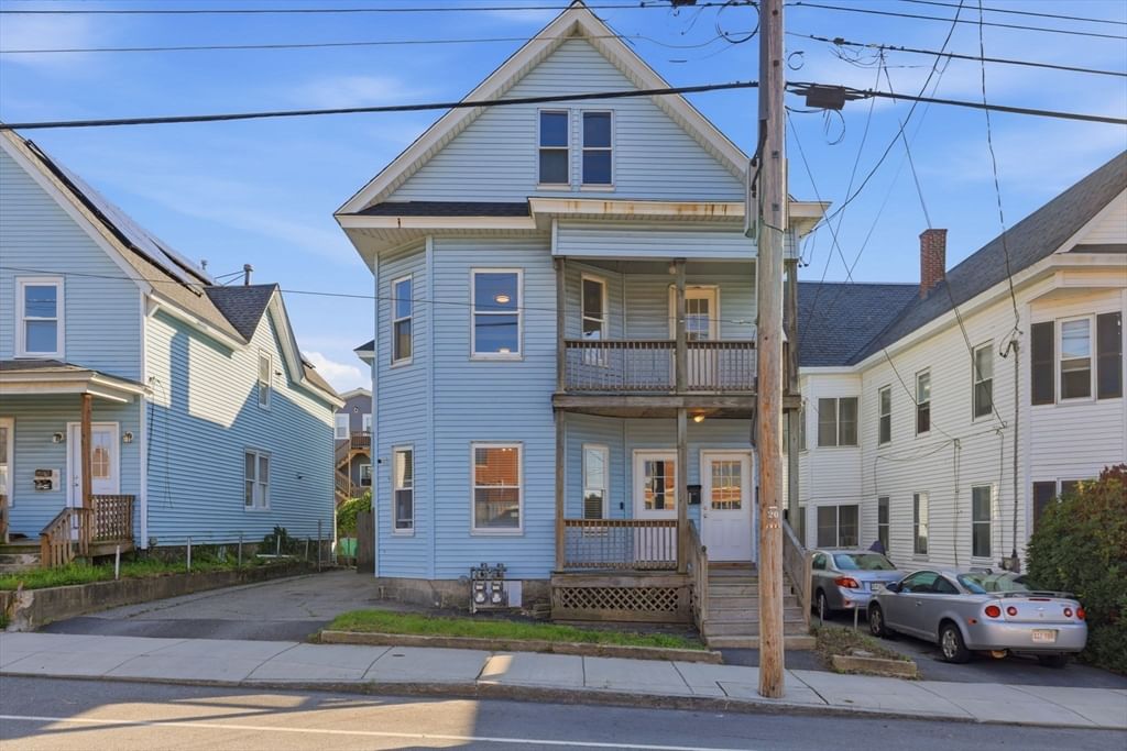 220 University Ave Lowell — Photo 2 of 42